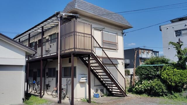 福生市大字福生のアパートの外観