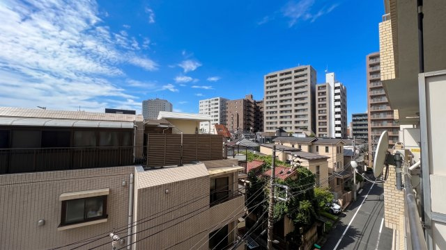 朝日動坂マンション 5Fの展望
