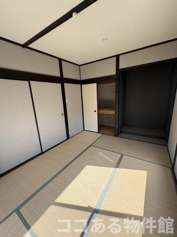 下畑町貸家の和室