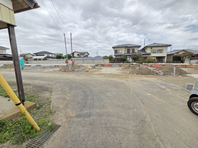 新築　太田市由良町第6　4号棟　Cradle Gardenの前面道路含む現地写真|現地写真　南側前面道路幅員約5ｍ