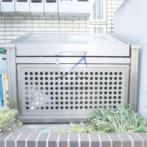 ソレックスハイムのその他共用部分|敷地内ごみ置き場です。