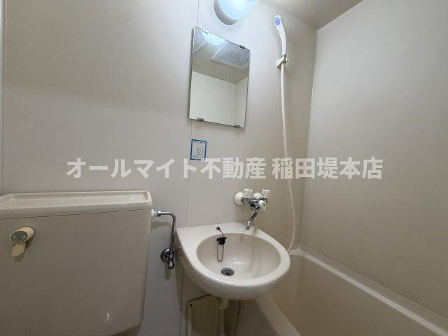川崎市多摩区三田２丁目の賃貸マンションの洗面所