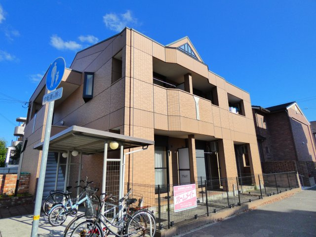 ラフォーレの外観|ラフォーレ