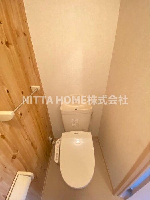 ＲＩＯ ＡＯＮＯ　Ⅲ号館 のトイレ|温水洗浄暖房便座付きのトイレです(*^^)