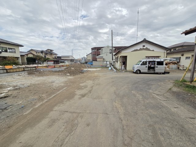 新築　太田市由良町第6　5号棟　Cradle Gardenの前面道路含む現地写真|現地写真　西側前面道路幅員約5ｍ