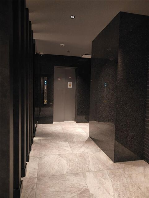 S-RESIDENCE上新庄ascentのロビー