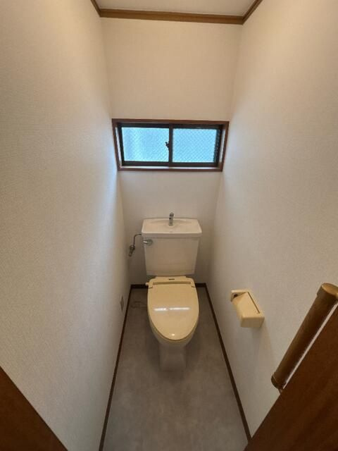 泉荘のトイレ