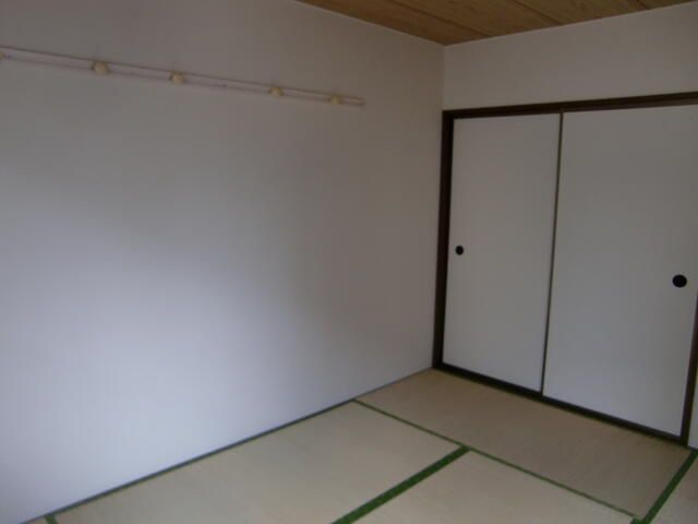 【寝室】 | メゾンドール