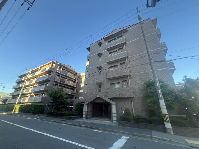 ウルム西宮の外観