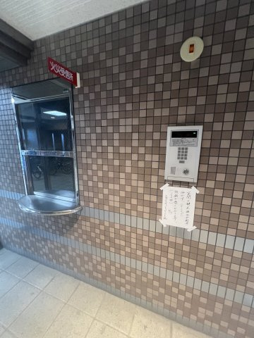 ウルム西宮のエントランス