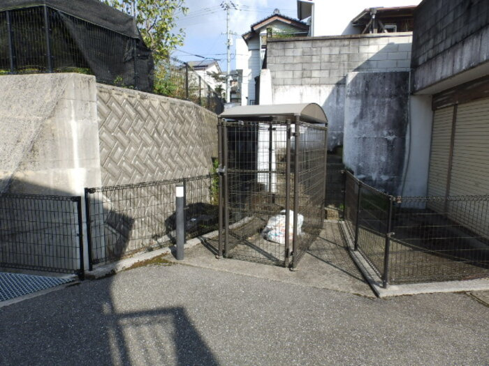 セジュール堂林 A棟のその他共用部分|ゴミ置き場