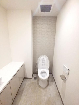 【トイレ】 | 西新橋アルファレジデンス | ※写真は同タイプ住戸です。