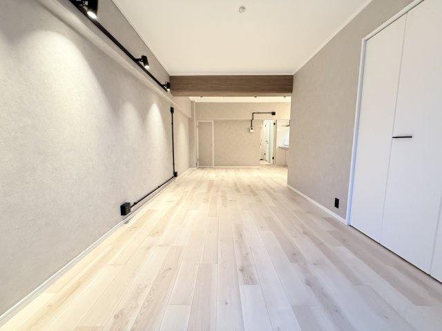 新吉田第二住宅の居間・リビング