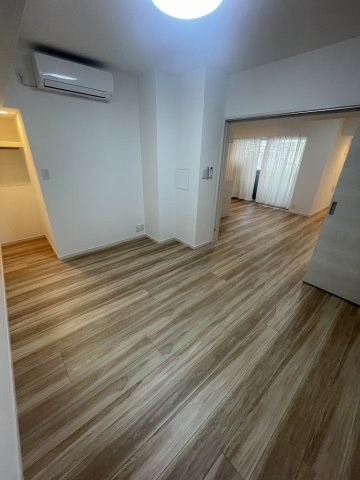 WHARF文京茗荷谷の洋室