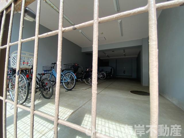 ライオンズシティ平塚の駐輪場|敷地内駐輪場