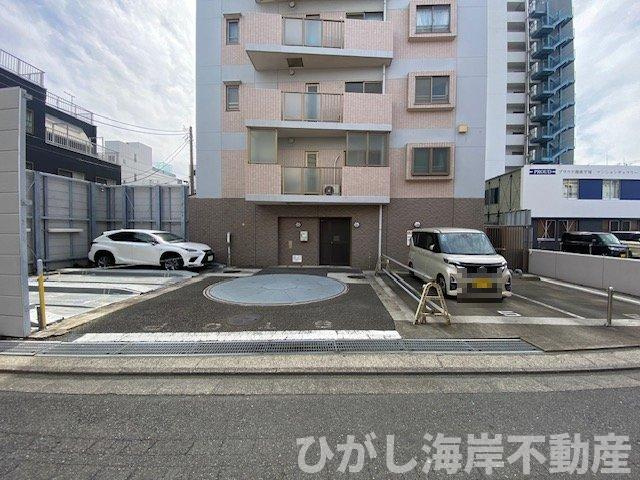 ライオンズシティ平塚の駐車場|敷地内駐車場
