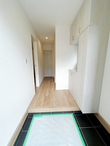 宇都宮市鶴田町第24　1号棟の玄関