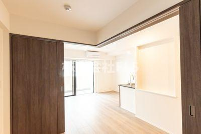 港区赤坂７丁目の賃貸マンションの居間・リビング