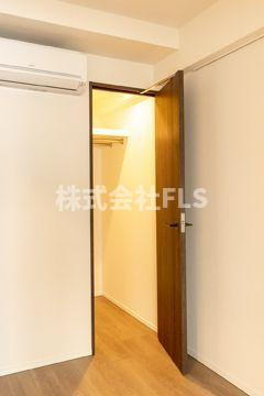 港区赤坂７丁目の賃貸マンションの収納