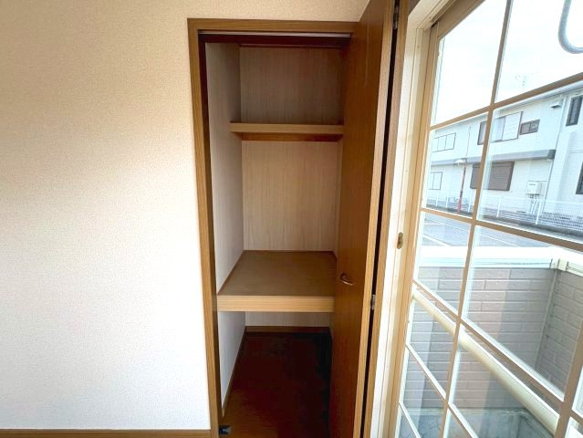クロスローズの収納