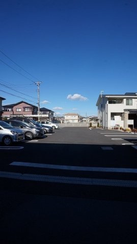 グラシオッソＫの駐車場|車をお持ちの方に嬉しい駐車場付きの物件です