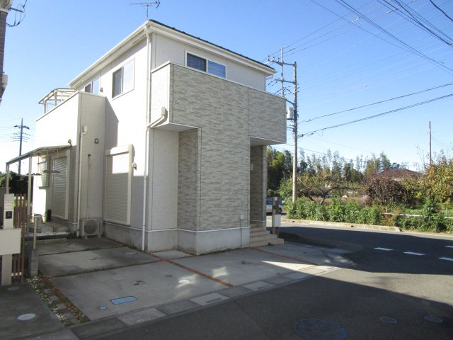 桶川市上日出谷　中古戸建の外観