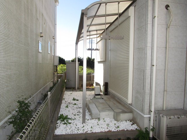 桶川市上日出谷　中古戸建の庭