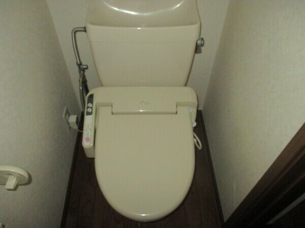 NY・KANEGASAKI B棟のトイレ