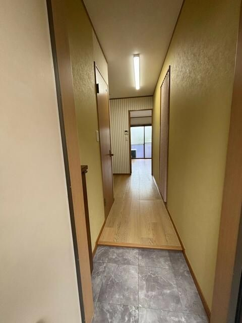 駒形ハイツの玄関
