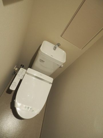 千代田区神田多町２丁目の賃貸マンションのトイレ