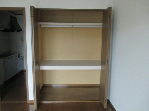 NY・KANEGASAKI B棟の収納