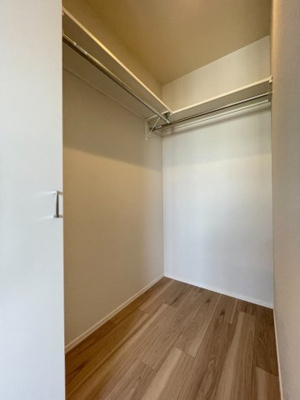 【収納】 | Ｖｉｌｌｅ　ｄ’ｏｒ浮間舟渡1 | ※同号室別部屋参考写真です。ウォークインクロゼット♪