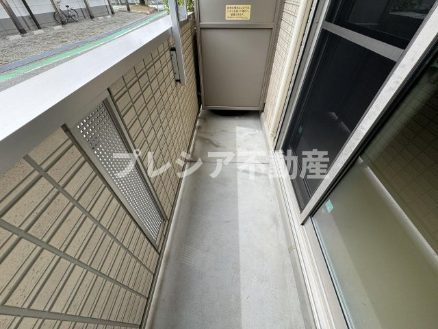 ルノン瓦林のバルコニー