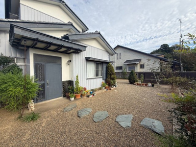 【庭】 | 鹿嶋市大字荒野　5DK