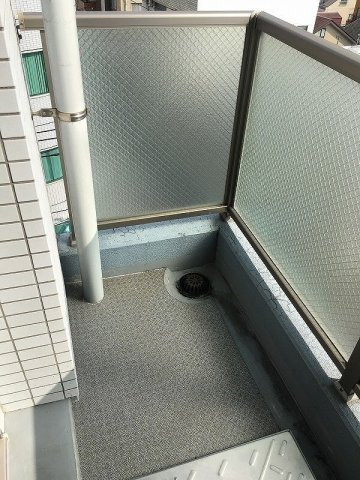 ステージファースト白山Ⅱのバルコニー