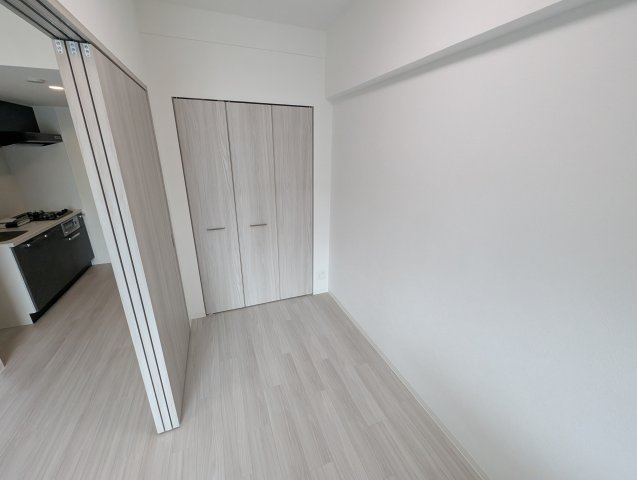 プレサンス塚本ミッドネクストの寝室