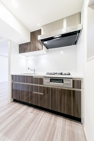 ミリアレジデンス新宿御苑のキッチン|※写真は同タイプ住戸です。