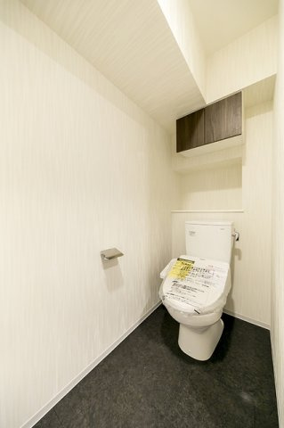 ミリアレジデンス新宿御苑のトイレ|※写真は同タイプ住戸です。