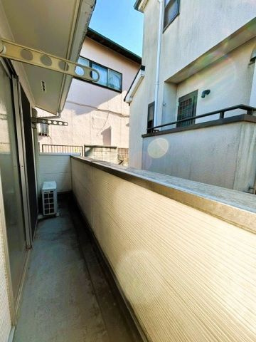 セレステ志木本町のバルコニー