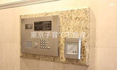 コートアヴェニュー文京本駒込のエントランス