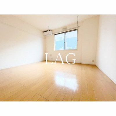 【居間・リビング】 | レーベンハイム | 洋室のお部屋です。