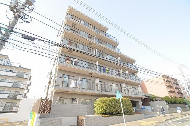 ビガーヒルズ宮崎台の外観