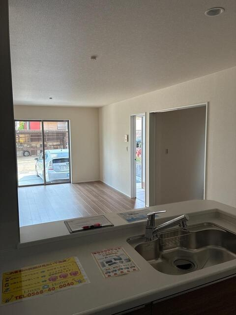 新築戸建て・仲介手数料無料）小牧市池之内鳶ケ巣・１号棟の居間・リビング|おしゃれな居間です