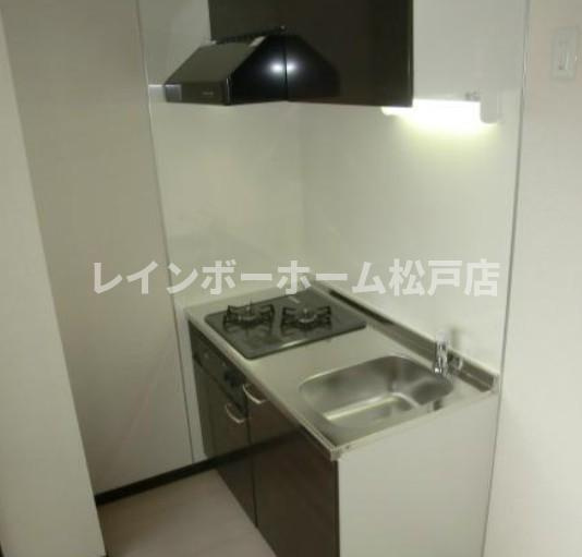 CREW HOUSE 東松戸特典：【仲介手数料：50％OFF】対象物件！のキッチン|使いやすいキッチンです