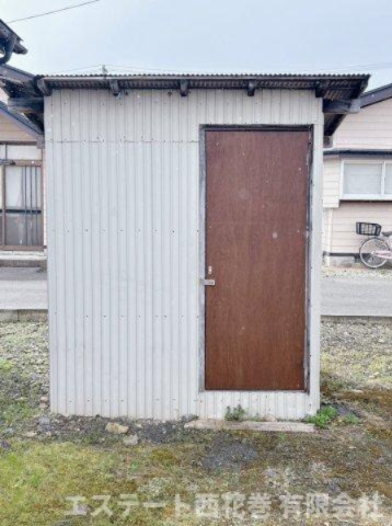 佐藤住宅の収納|外物置