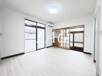 【居間・リビング】 | 大島戸建 | 洋室のお部屋です。