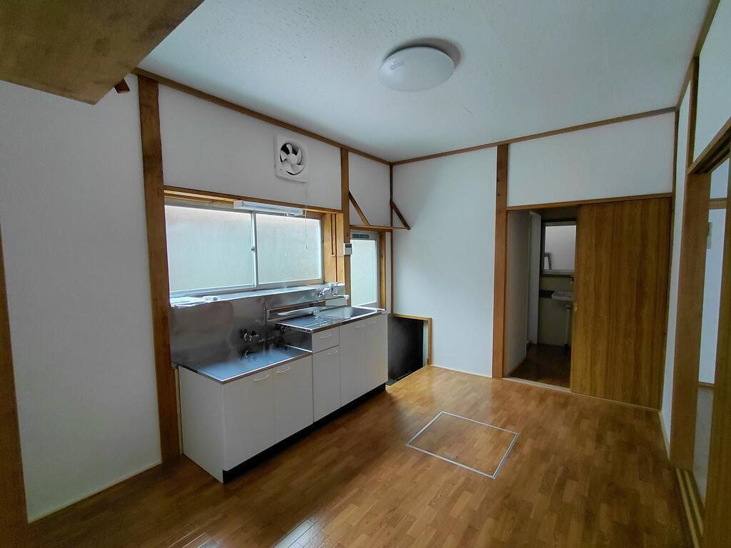 向陽1-1貸家のその他