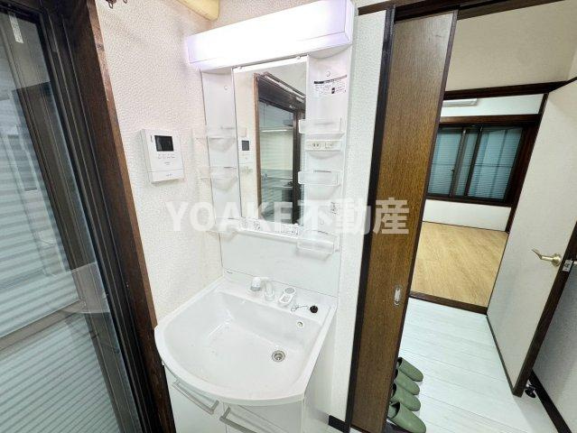 大和市草柳１丁目戸建の洗面所