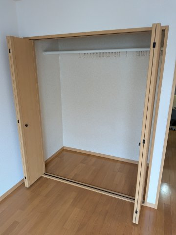 【収納】 | ソレアード土屋 | お洋服もたくさんしまえます