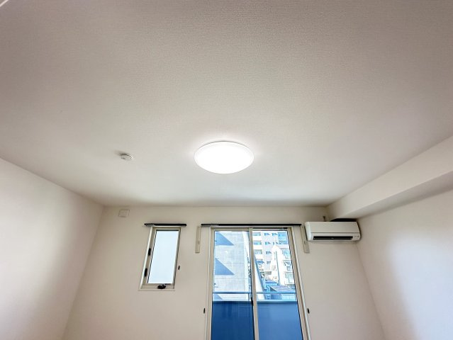ヴィラ新本町の洋室